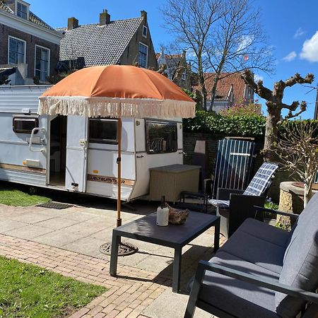 Caravan Stadstuin Goedereede Let Op De Badkamer Moet Met Andere Gasten Gedeeld Worden Екстериор снимка